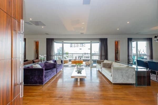 Apartamento à venda no bairro Moema em São Paulo/SP