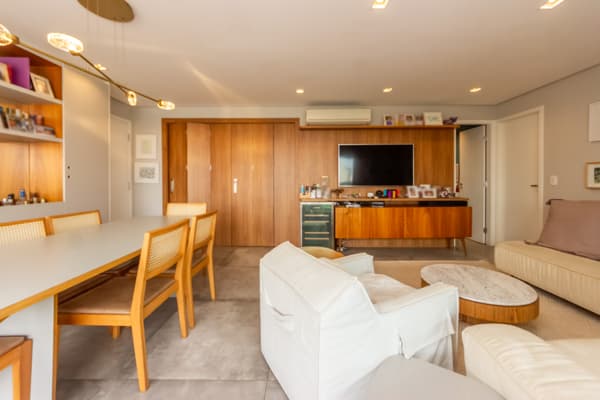 Apartamento à venda no bairro Vila Olímpia em São Paulo/SP