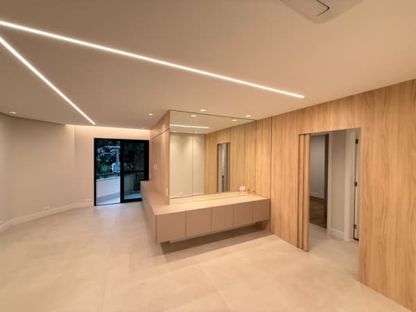 Apartamento à venda no bairro Moema em São Paulo/SP