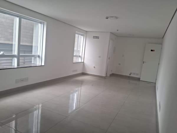 Sala comercial à venda no bairro Casa Verde em São Paulo/SP
