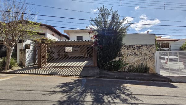 Casa à venda no bairro Vila Inah em São Paulo/SP