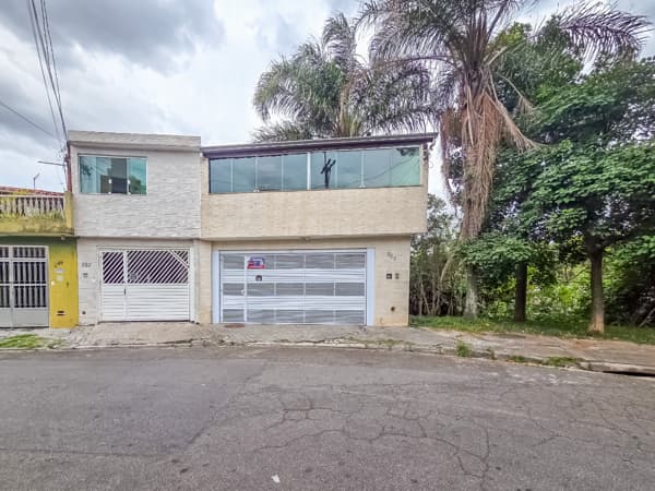 Sobrado à venda no bairro Conjunto Residencial Vista Verde em São Paulo/SP