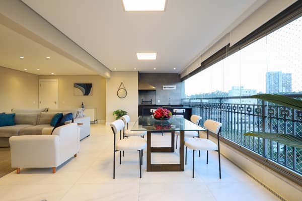 Apartamento à venda no bairro Chácara Santo Antônio em São Paulo/SP