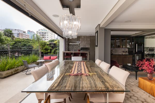Apartamento à venda no bairro Vila Nova Conceição em São Paulo/SP