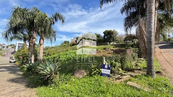 Terreno de Esquina - Excelente localização