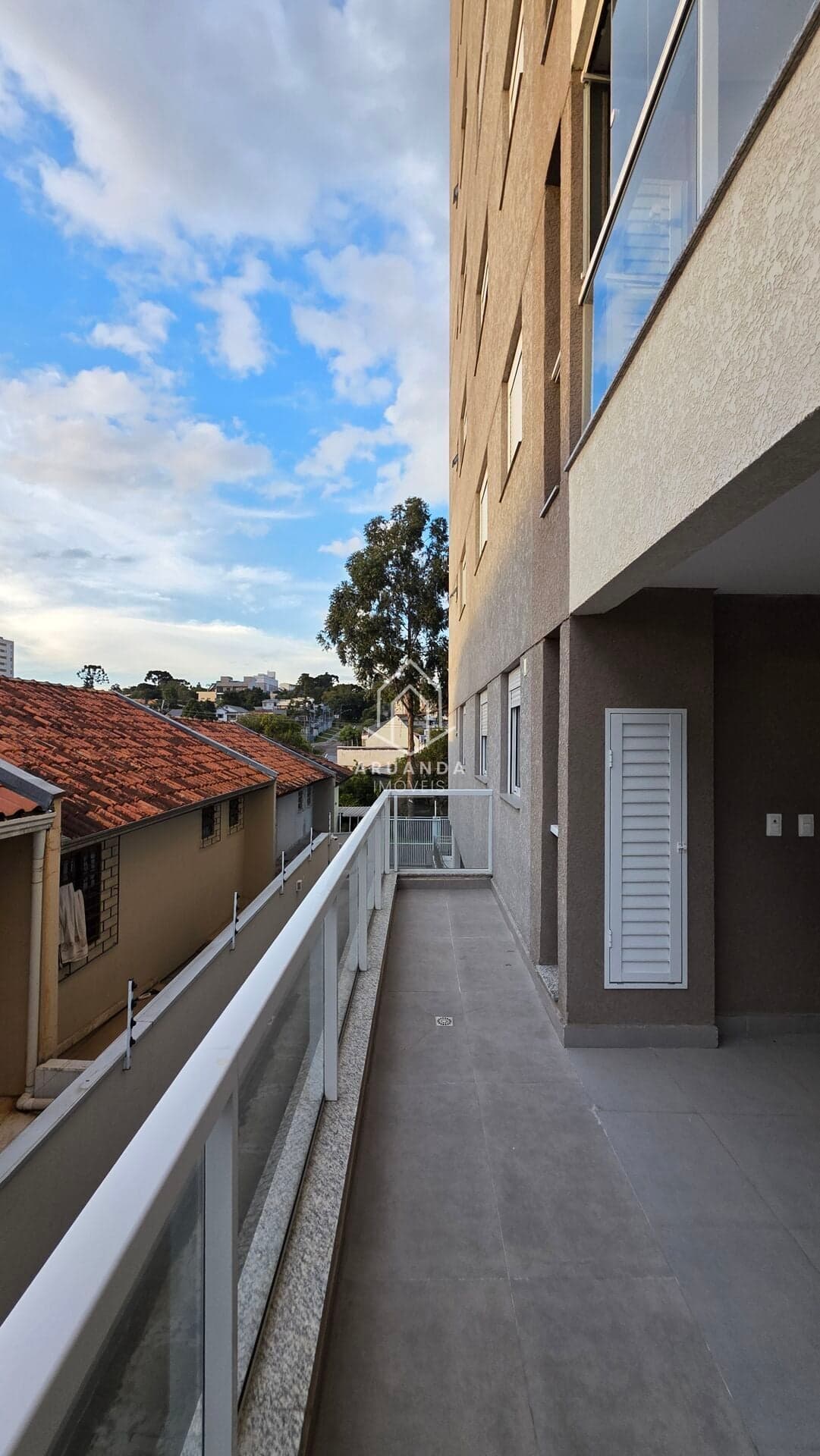 Apartamento com 2 Quartos – 72m² – 1 Vaga