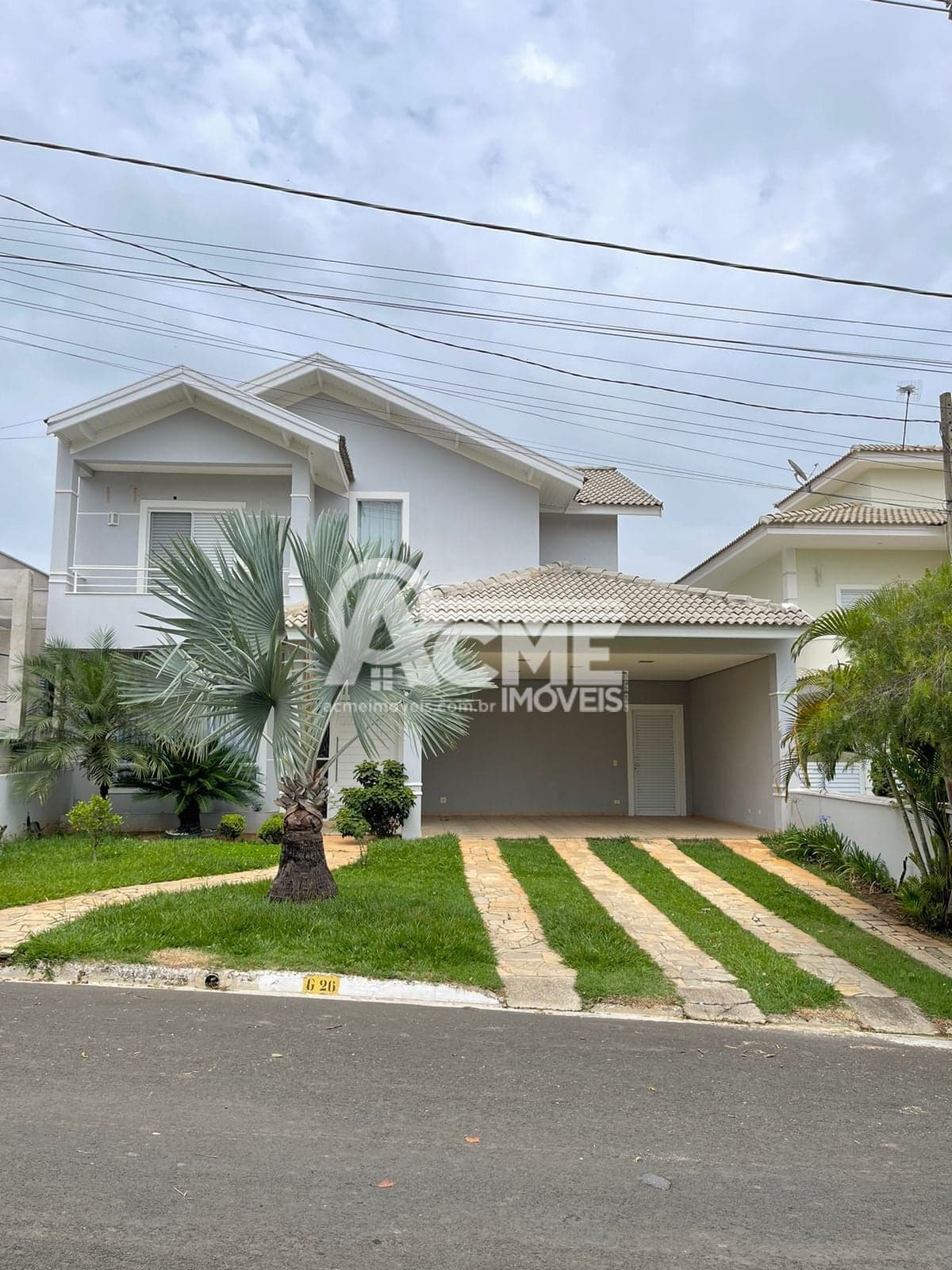 Casa para locação Condomínio