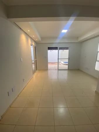 Casa Condomínio Las Palmas