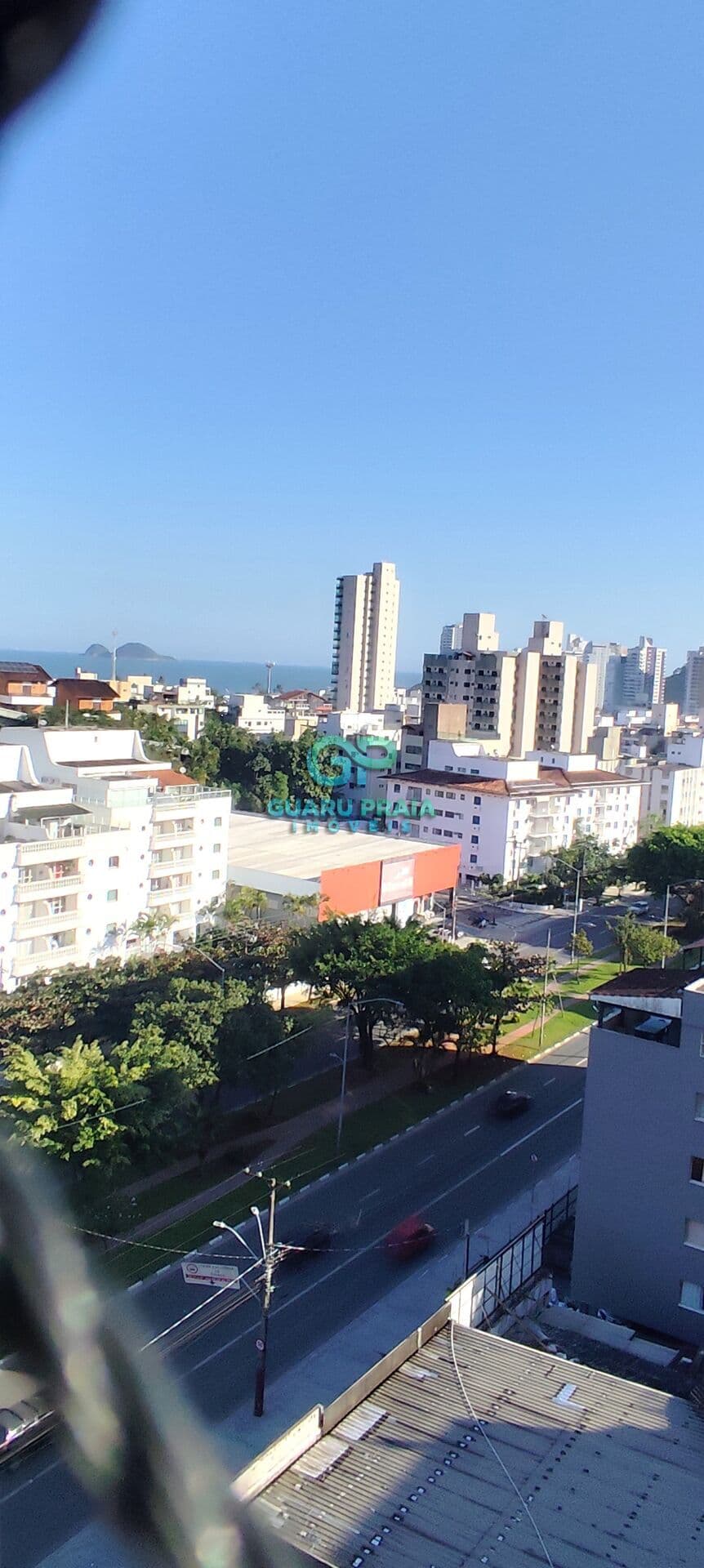 Locação anual com vista para o mar em local privilegiado na Enseada