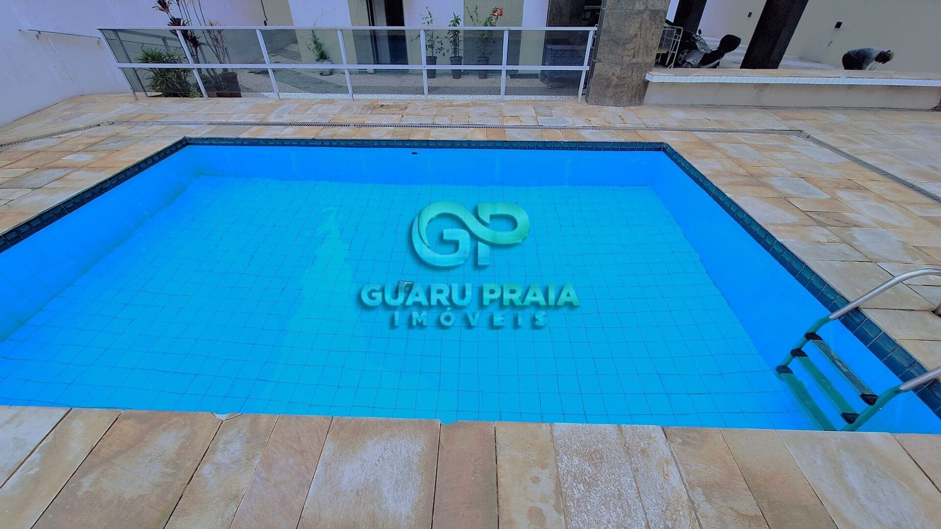 Apartamento Alto Padrão à Venda – Praia da Enseada.