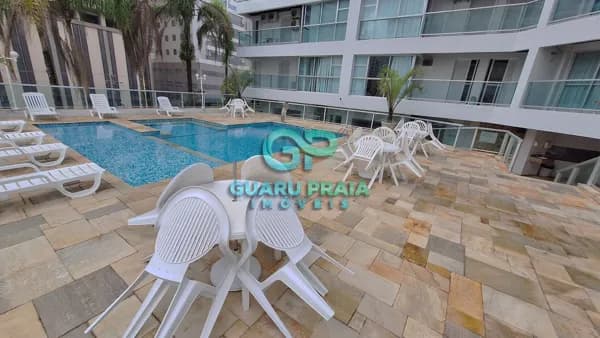 Apartamento à Venda no Centro de Guarujá
