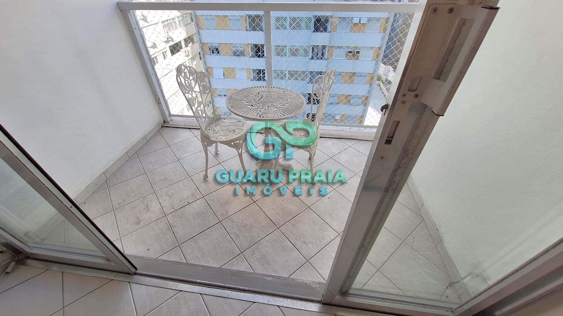 Apartamento para Locação Anual em Pitangueiras