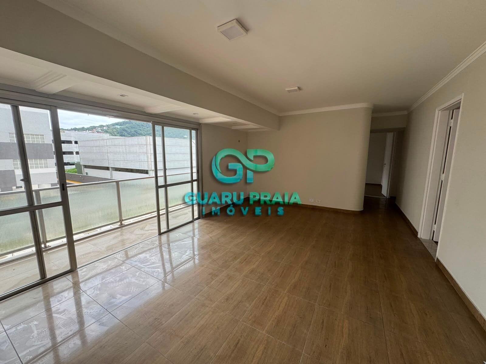 OPORTUNIDADE Apartamento - 4 dormitórios na Enseada - Guarujá/SP