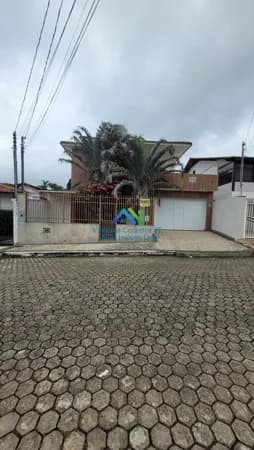 Casa Alto Padrão com piscina