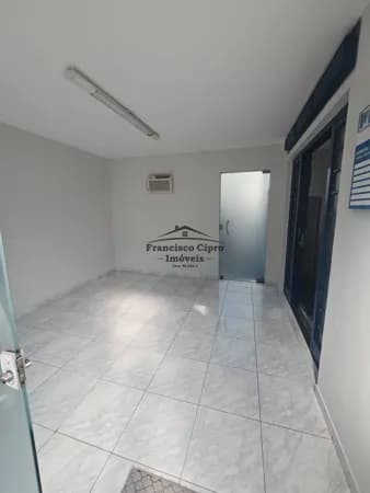 Ponto Comercial/Loja/Box em Guaratinguetá - Engenheiro Neiva