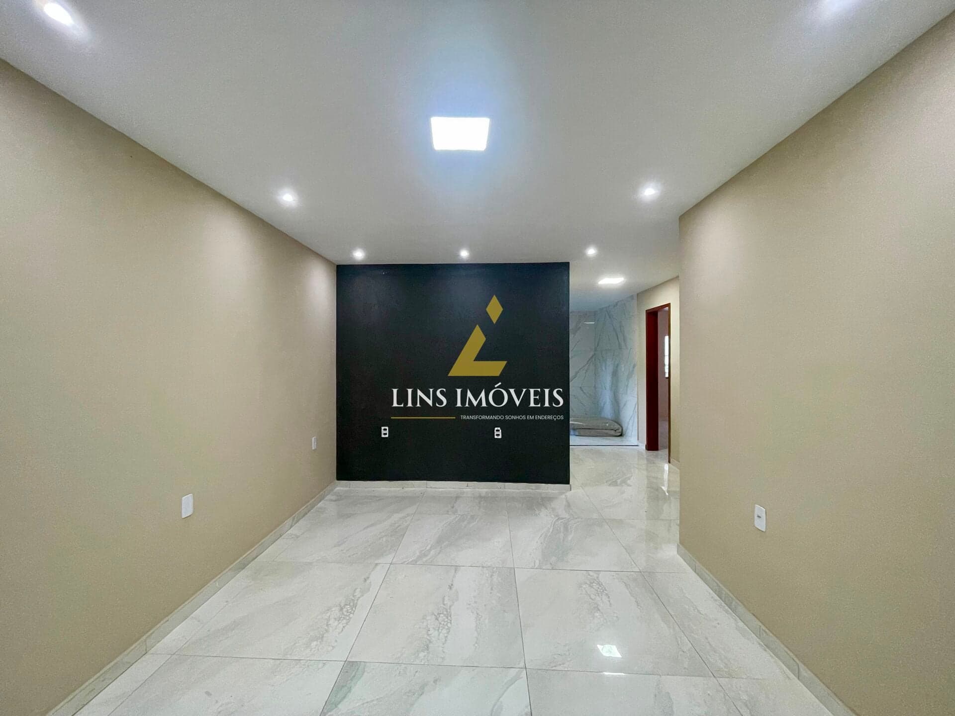 🏡 Excelente Casa de vila térrea à venda c/ 70m² - localizado na Rua Cerqueira Daltro - Cascadura, RJ - R$ 259.000,00 - 02 quartos sendo 01 suíte, varanda, sol da manhã.