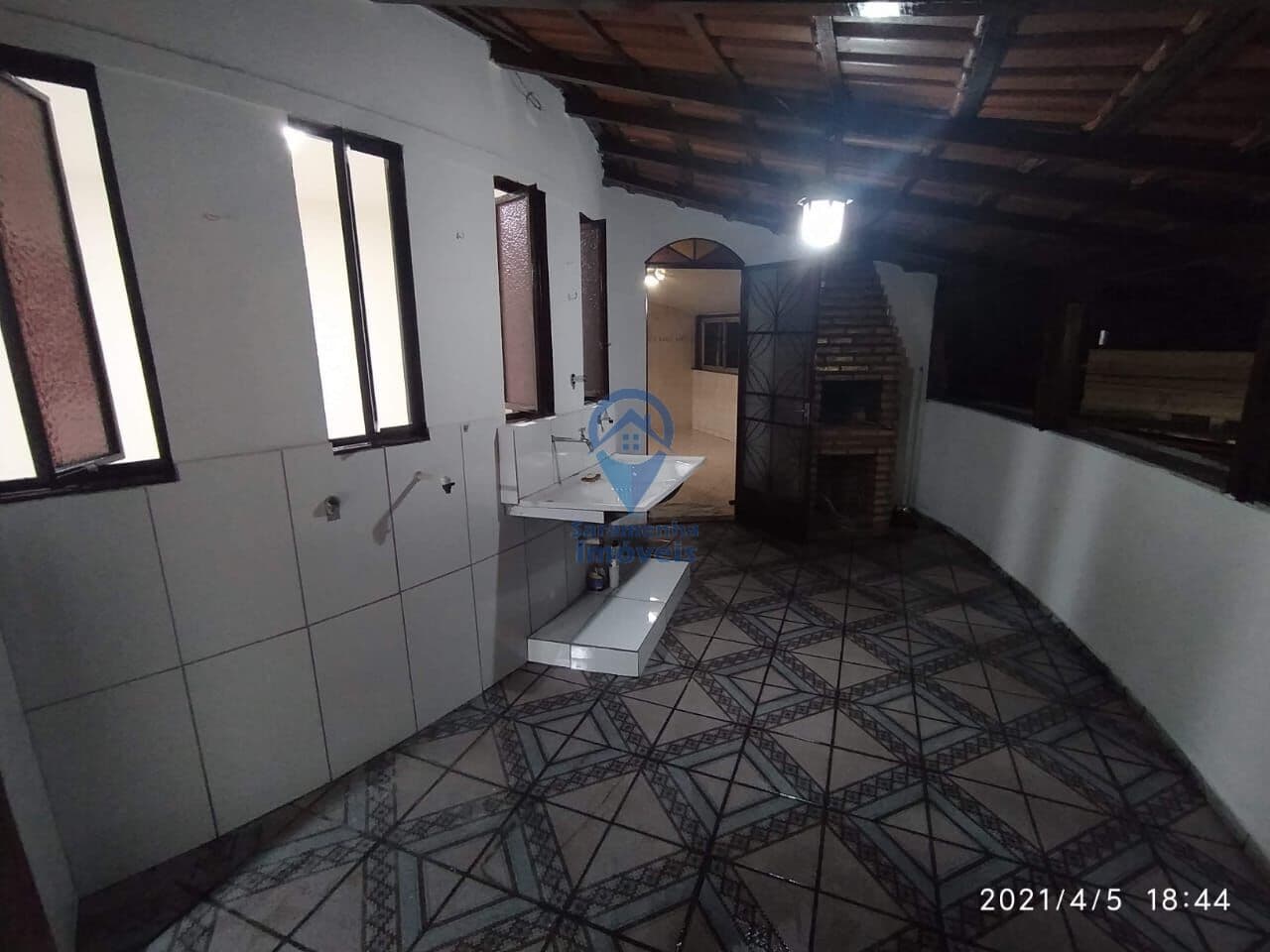 APARTAMENTO À VENDA NO FLORAMAR – BH