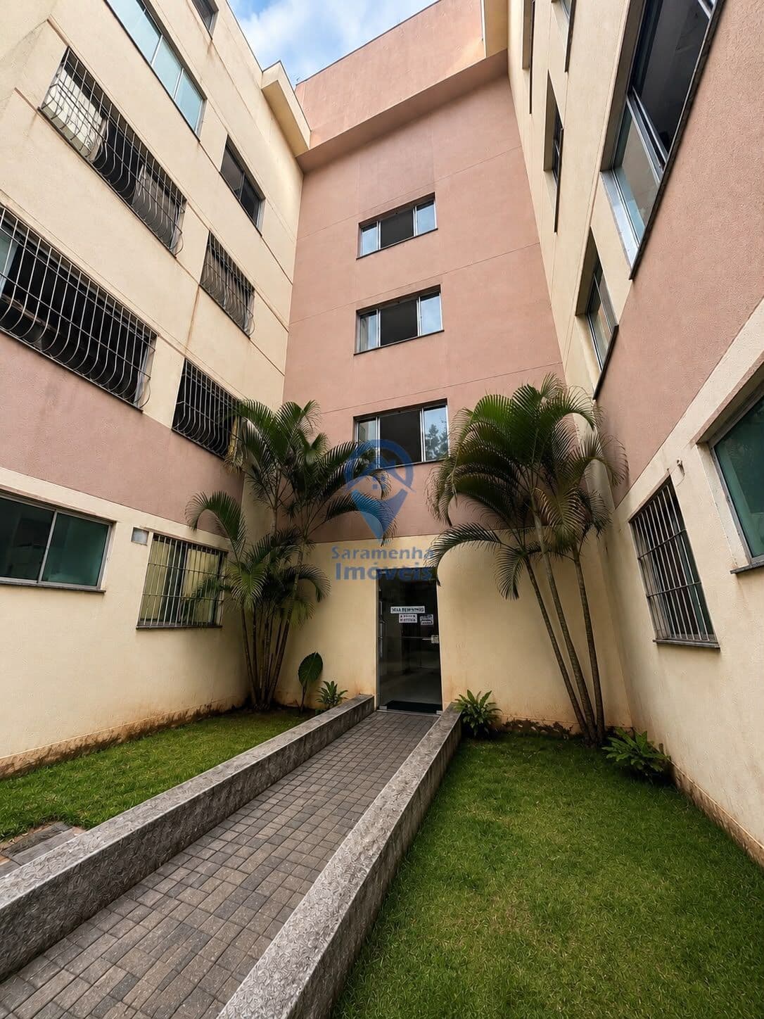 APARTAMENTO TÉRREO - OPORTUNIDADE ÚNICA!