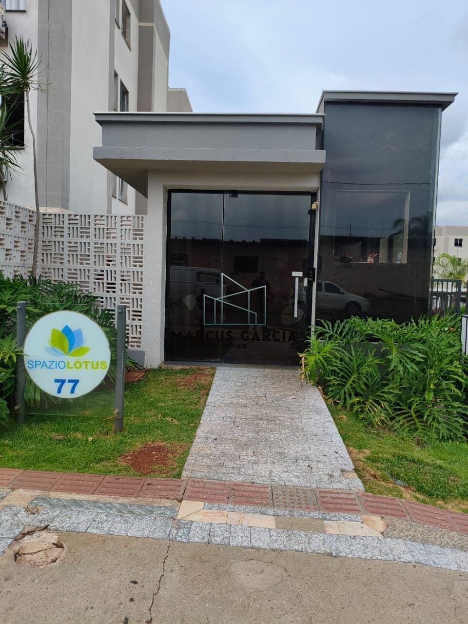 APARTAMENTO À VENDA NO CONDOMÍNIO SPAZIO LOTUS | REGIÃO LESTE | PRÓXIMO AO HU | LONDRINA/PR