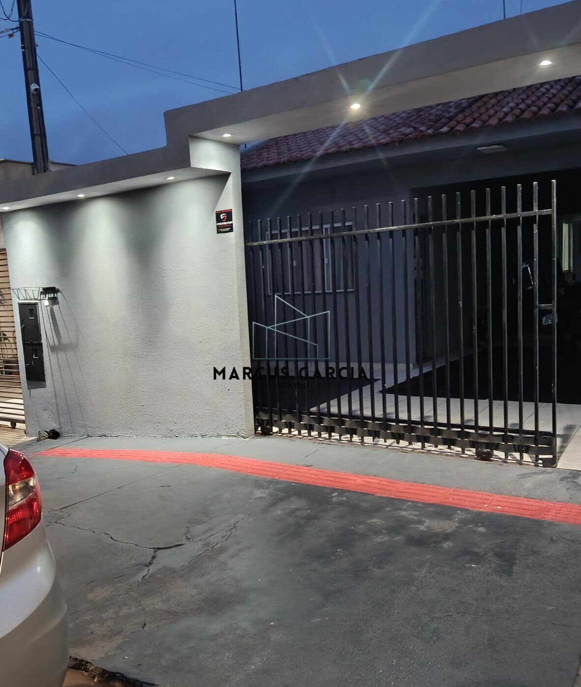 Casa Geminada à Venda no Jardim Europa em Cambé/PR | 2 Quartos | Excelente Acabamento | Localização Privilegiada
