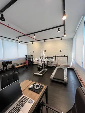Sala Comercial à Venda na Vila Olímpia – 46 m² | 1 Vaga com Manobrista