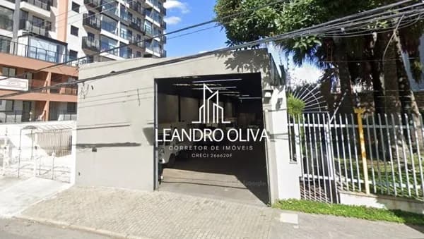 Galpão comercial à venda | 290 m² | Chácara Inglesa | próximo ao metrô Praça da Árvore