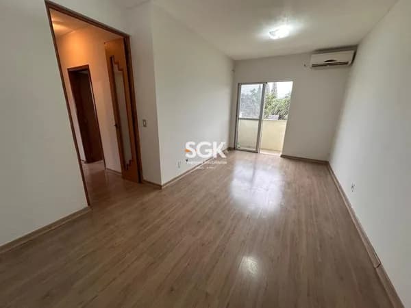 Apartamento Semimobiliado com 3 Quartos à Venda no Bairro Costa e Silva
