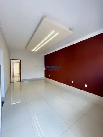 Casa para locação com 3 dormitórios, sendo 1 suíte no bairro Diário Ville por R$ 3.500,00 em Rio Claro SP.