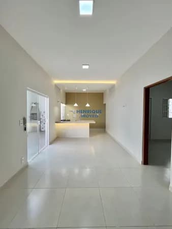 Casa a venda moderna e aconchegante no bairro Vila Aparecida em Rio Claro/SP por R$ 395.000,00