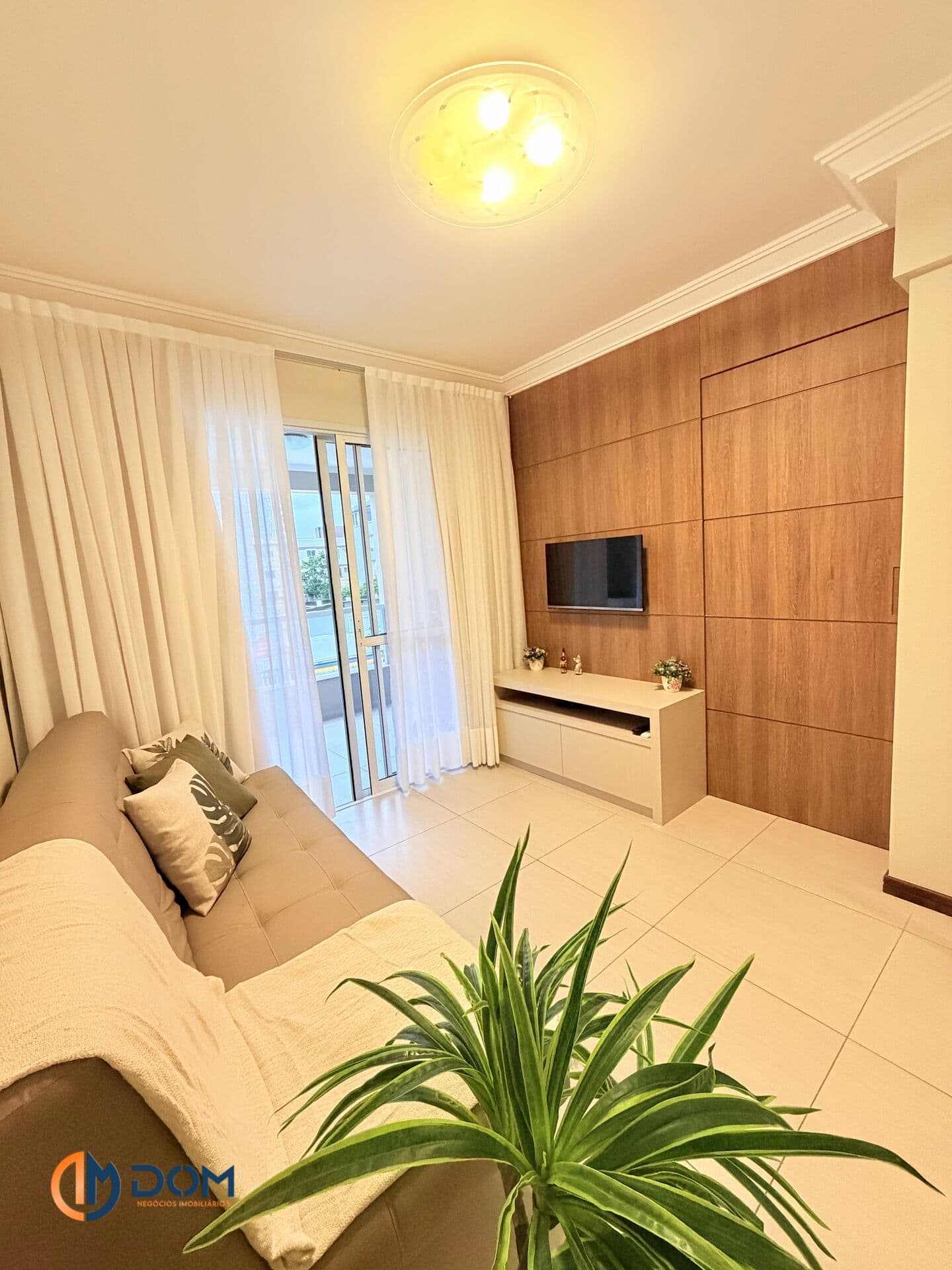 Apartamento 100% mobiliado a 300 metros da Praia dos Ingleses