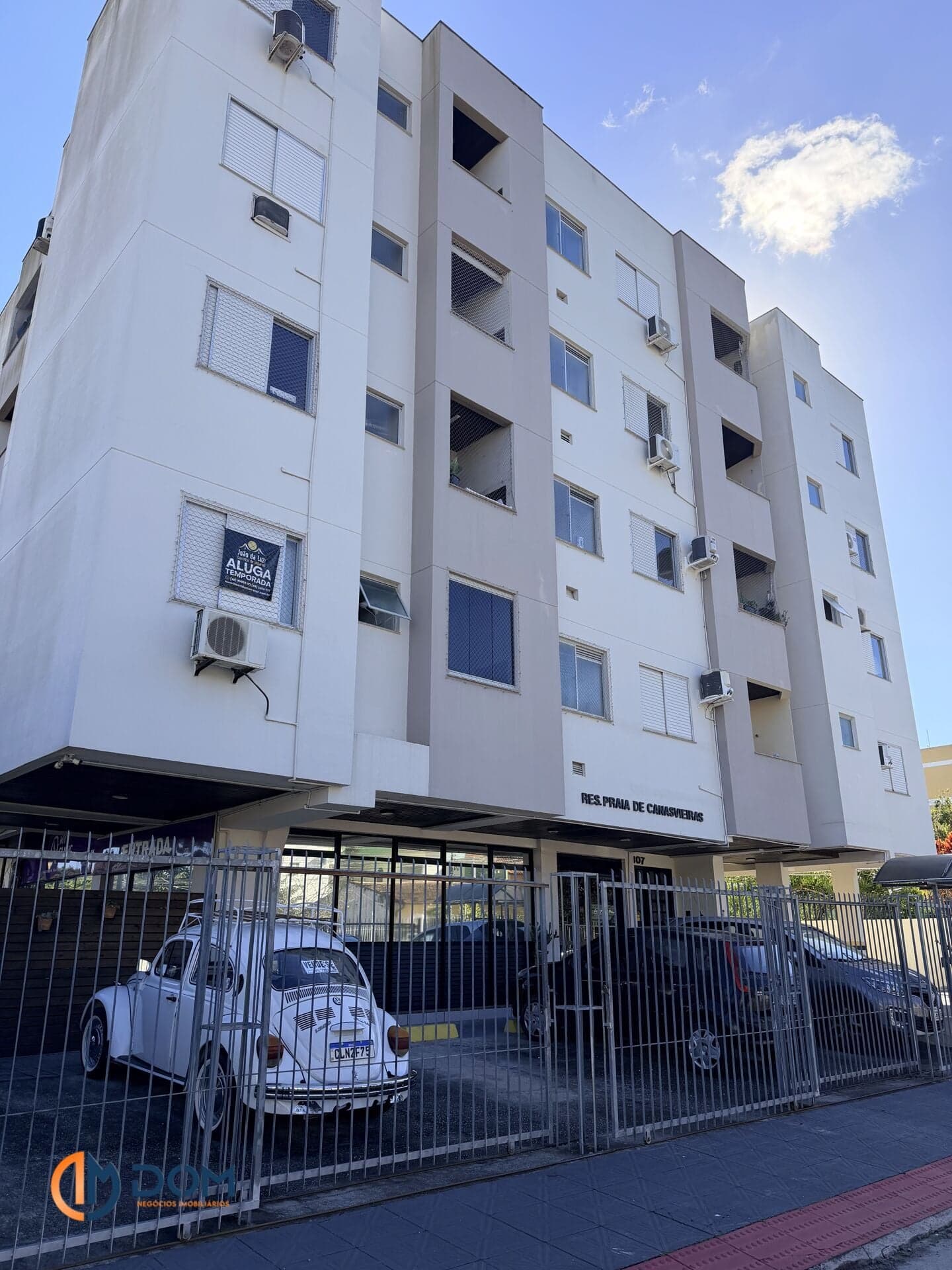 Apartamento a poucos metros do mar em Canasvieiras - Florianópolis/SC