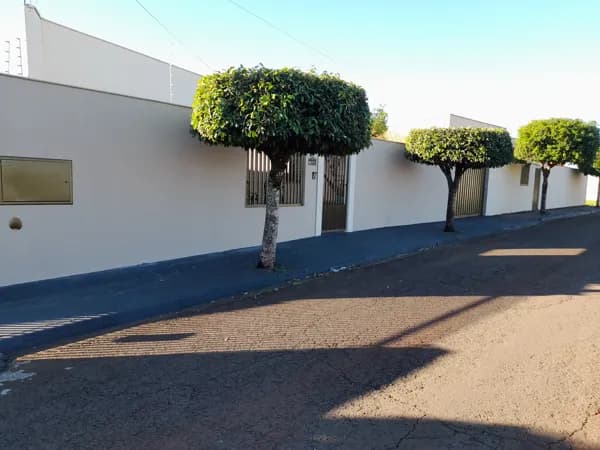 Casa em Londrina - Parque Residencial Joaquim Toledo Piza