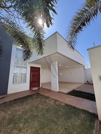 Casa em Goianésia - Negrinho Carrilho