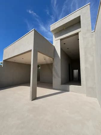 Casa em Goianésia - Negrinho Carrilho