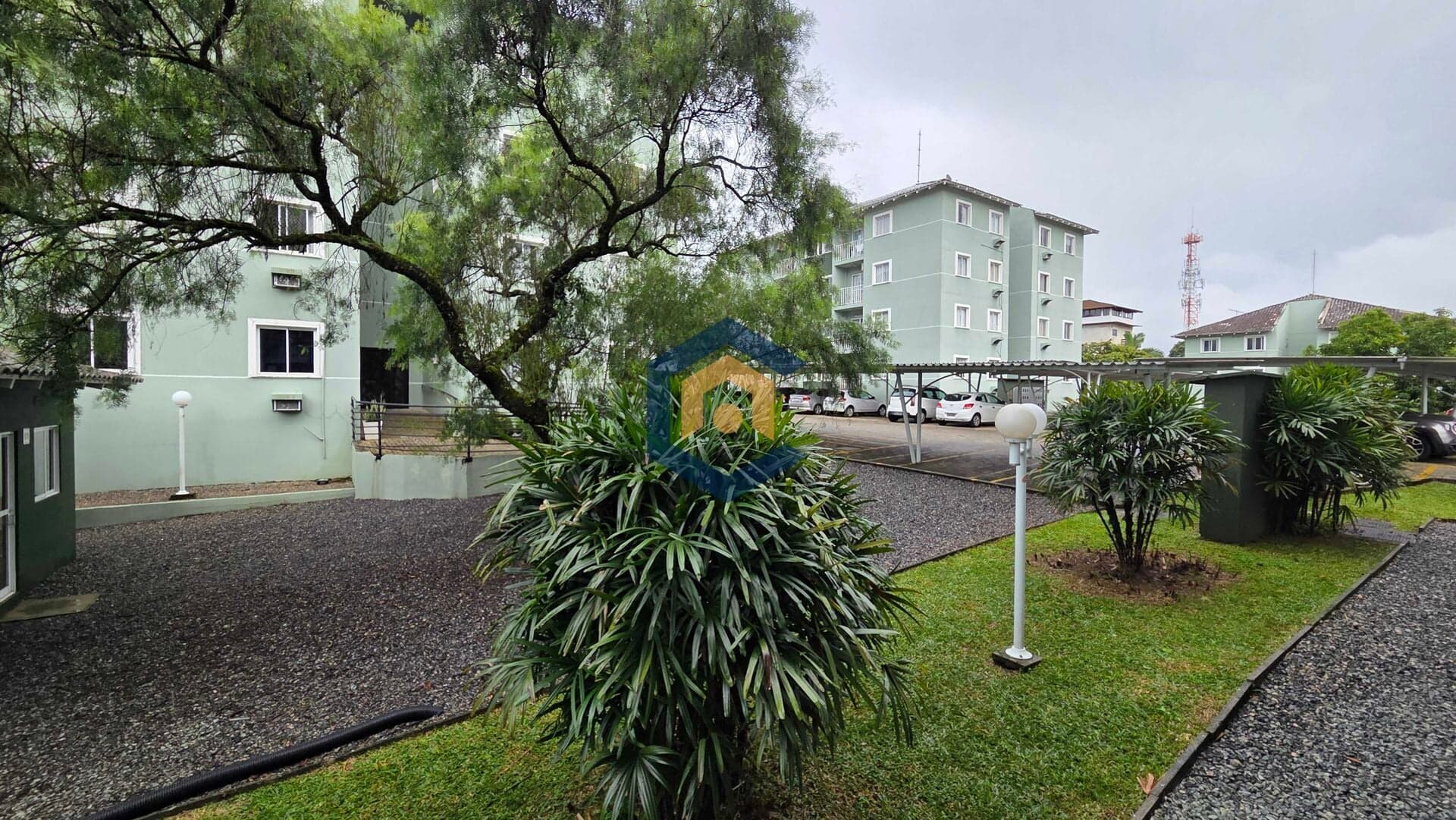Apartamento em Saguaçu, Joinville/SC