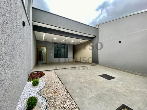 Casa Padrão no Jardim Itaipu em Goiânia GO
