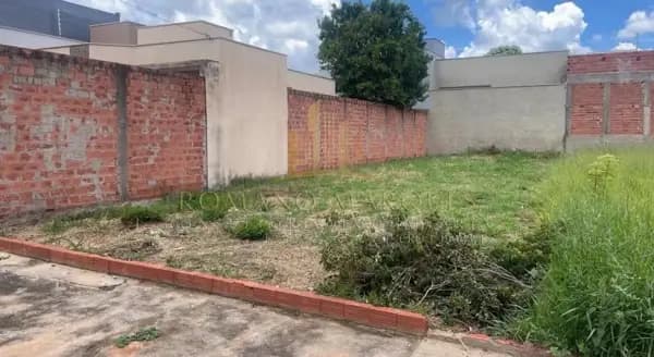 Terreno no Água Branca, Excelete Localização e pronto para construir