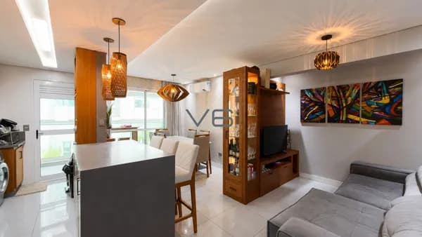 Apartamento Padrão com 3 quartos, 1 vaga de garagem, 79m² privativos, no Portão, Curitiba - PR.