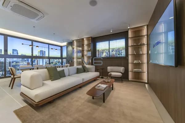 Apartamento Alto Padrão com 3 quartos, 3 vagas de garagem, 221m² privativos, no Centro, Curitiba - PR.
