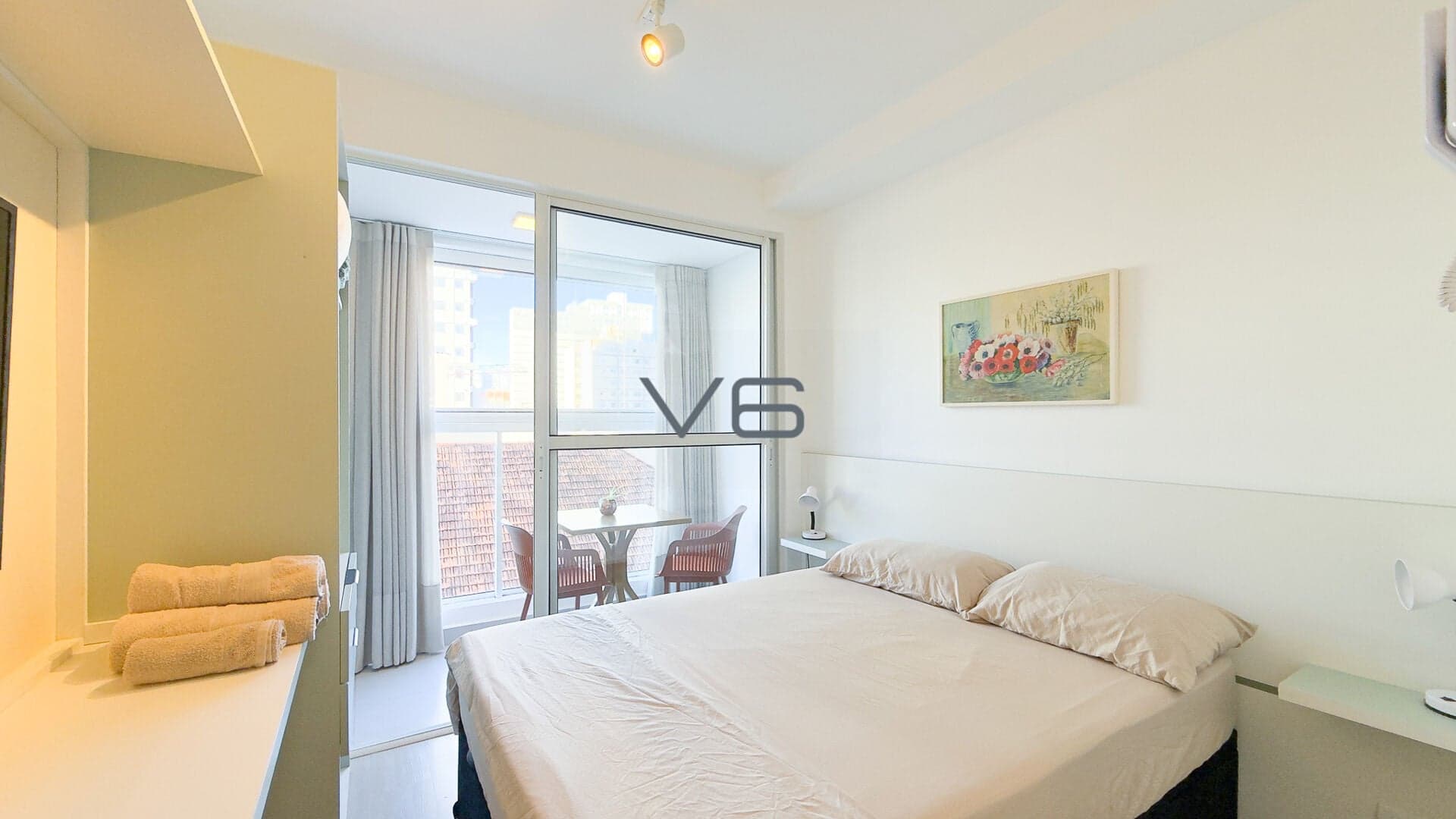 Apartamento Studio com 1 quarto, 29m² totais, no Centro, Curitiba - PR.