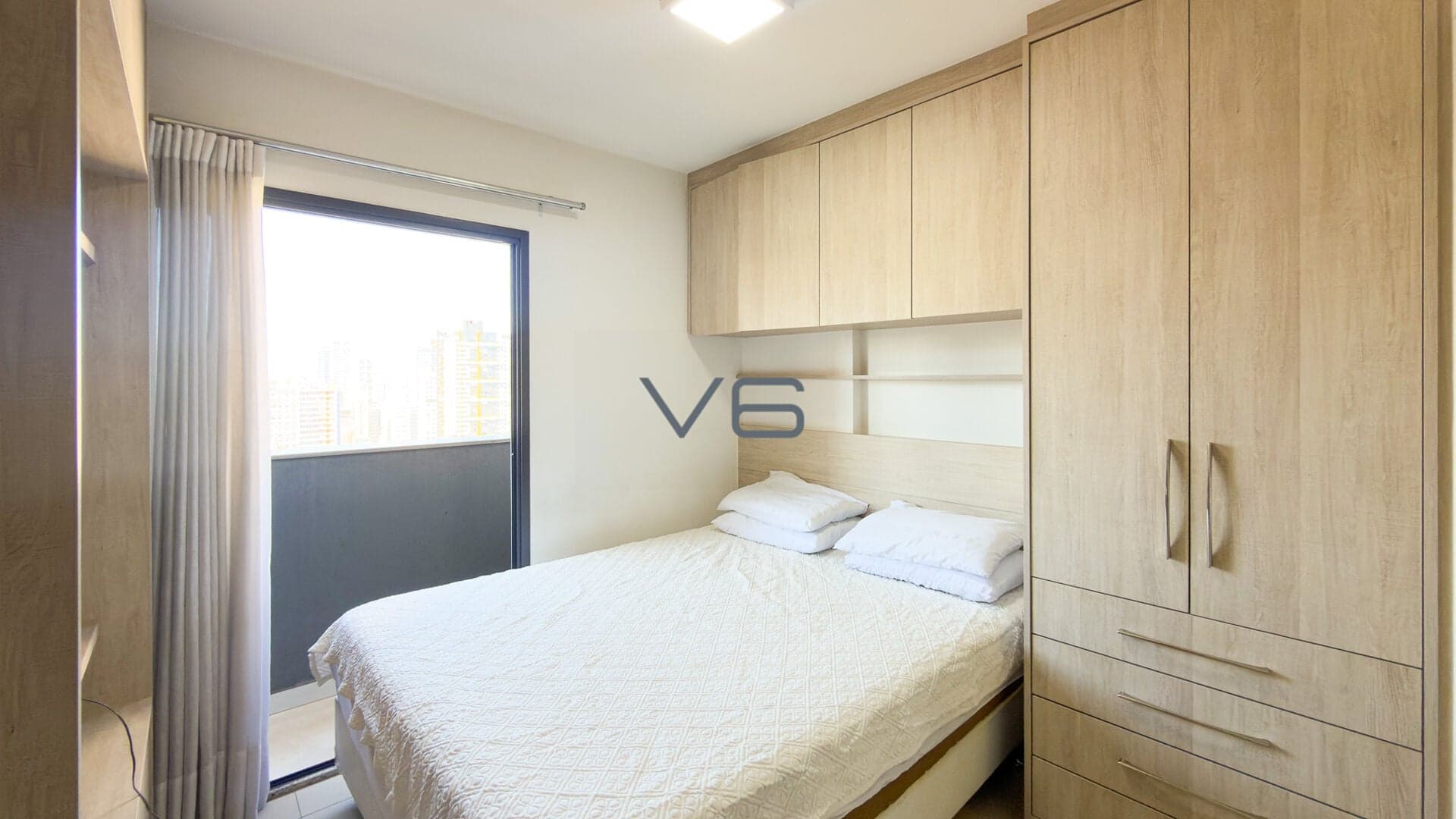Apartamento Studio com 1 quarto 56m² totais, no Centro, Curitiba- PR.