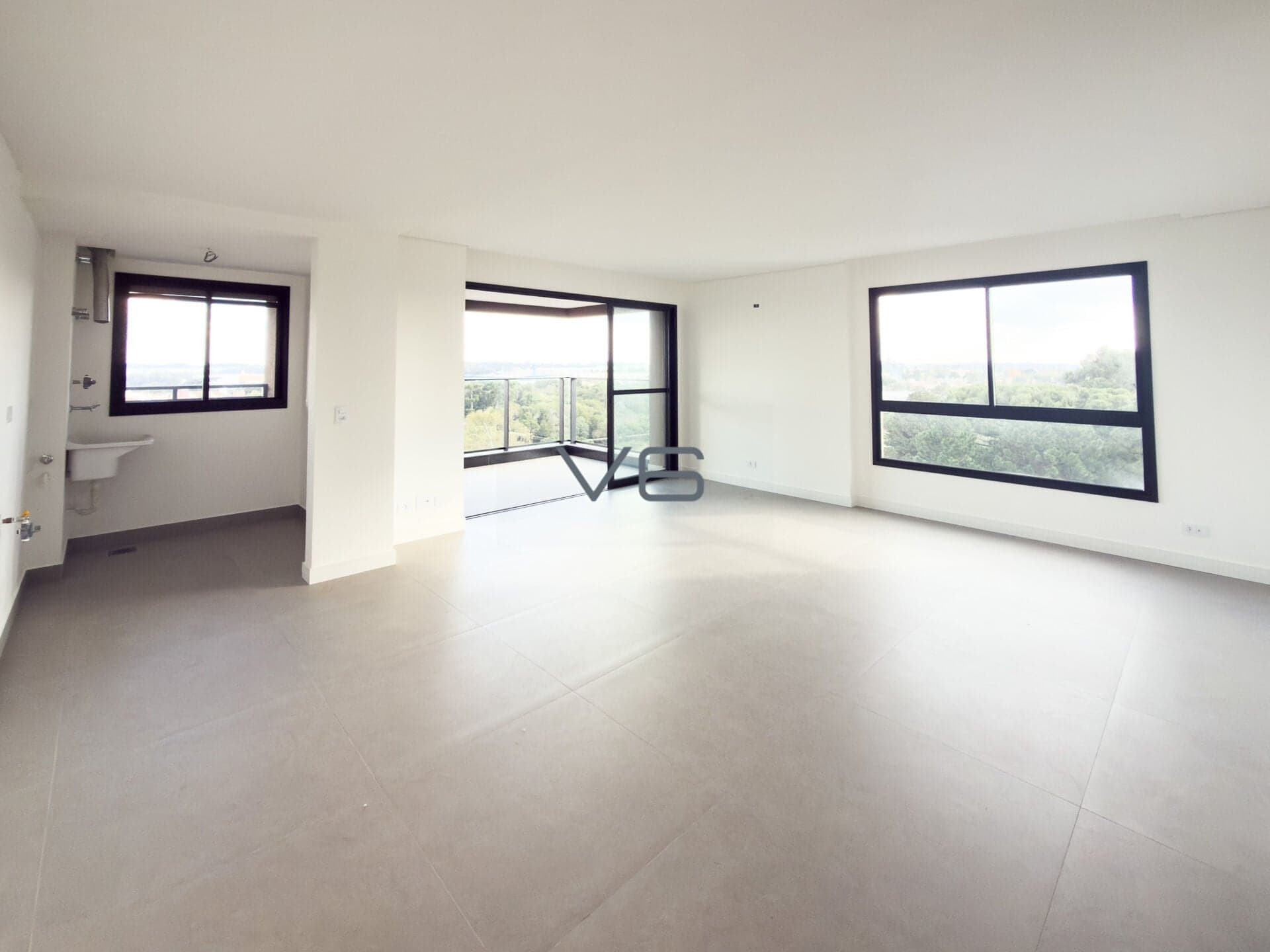 Apartamento alto padrão com 3 quartos, 112m² privativos, 2 vagas de garagem, no Ecoville, Curitiba - PR.
