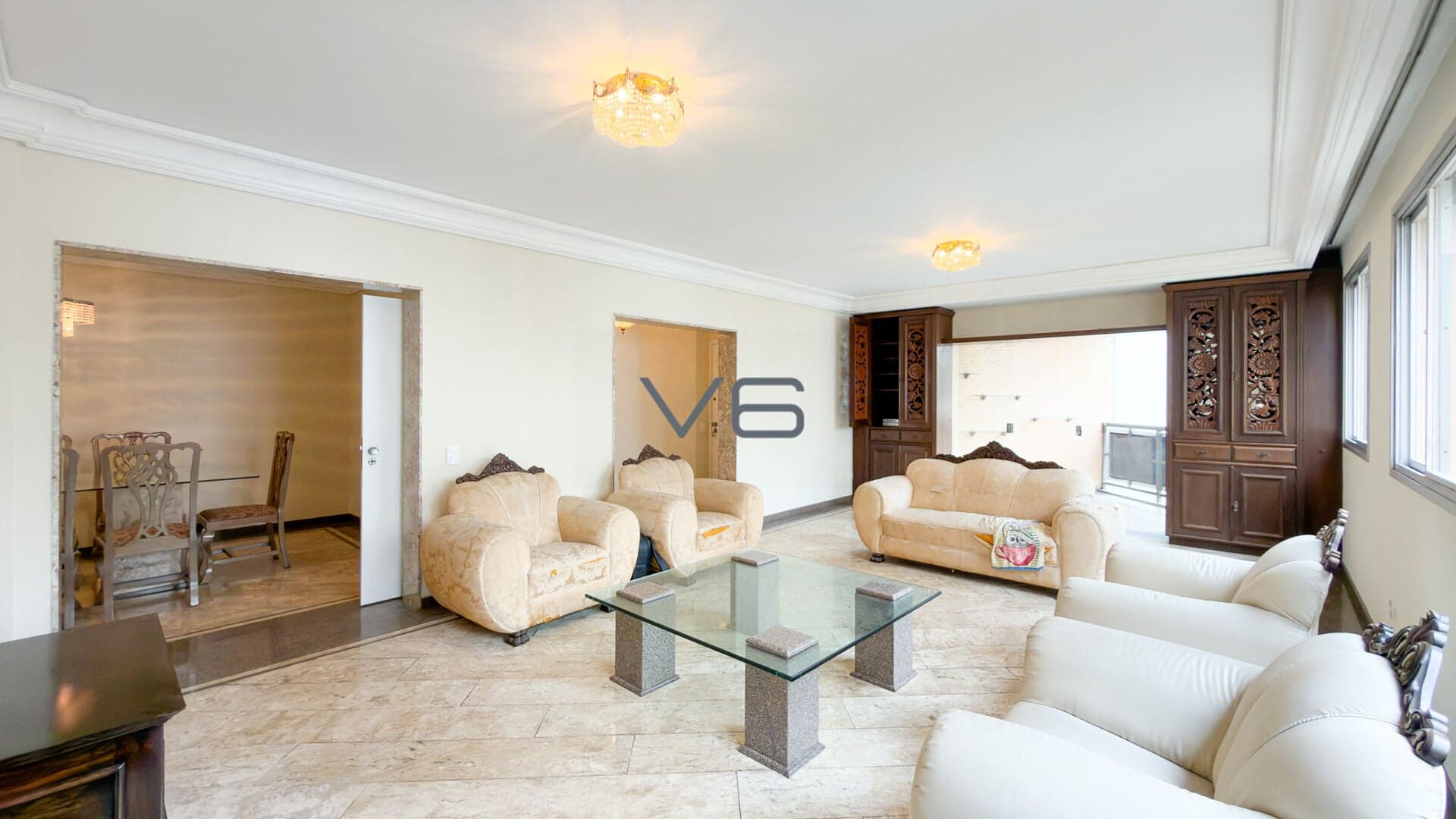 Apartamento Alto Padrão com 2 quartos, 1 vaga de garagem, 167,46m² privativos, no Água Verde, Curitiba - PR.