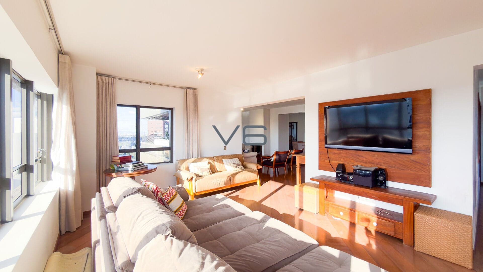 Apartamento Alto Padrão com 4 quartos, 2 vagas de garagem,258m² privativos, no Ecoville, Curitiba - PR.