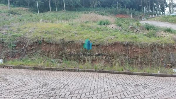 Terreno em Loteamento Fechado