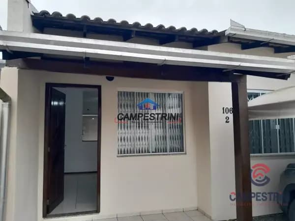 Casa à venda no bairro Cidade Nova em Itajaí/SC