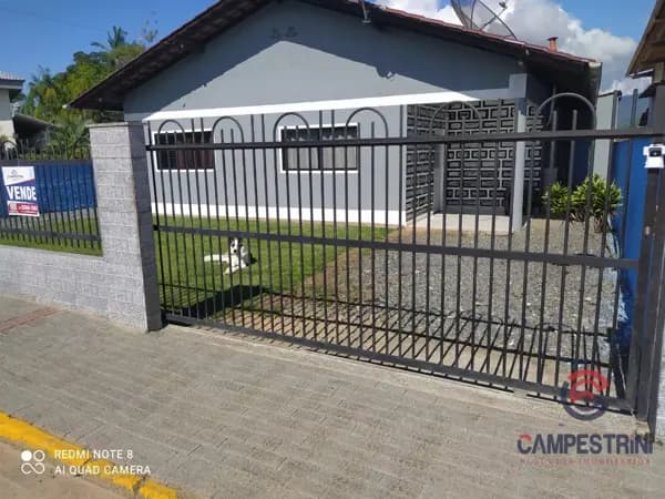 Casa à venda no bairro Cruzeiro em Rio dos Cedros/SC