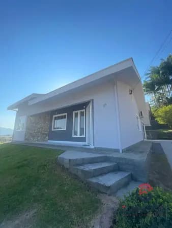 Casa à venda no bairro Nações em Timbó/SC