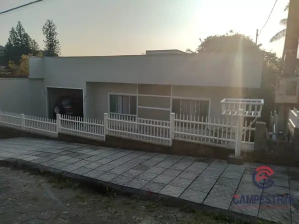 Casa à venda no bairro do Salto em Blumenau/SC