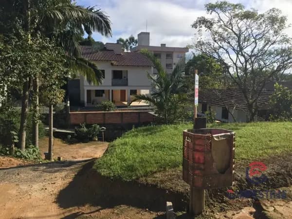Terreno à venda no bairro Capitais em Timbó/SC